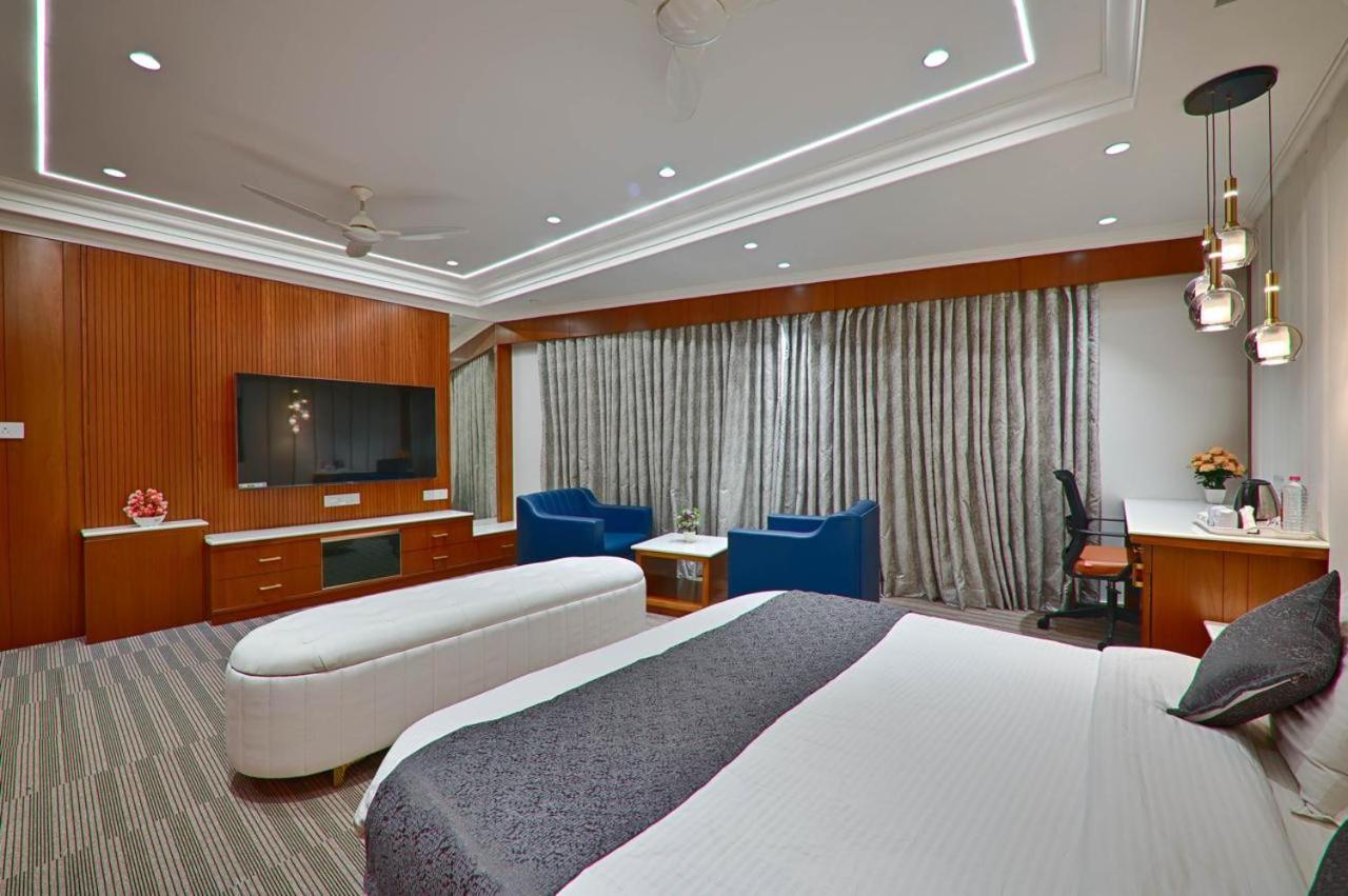 Hotel Shital Inn Ahmedabad Eksteriør billede